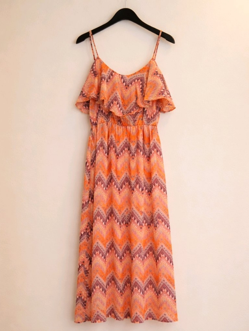 Charlotte russe maxi dress Orange Geometric Spaghetti Straps, Lined Size M